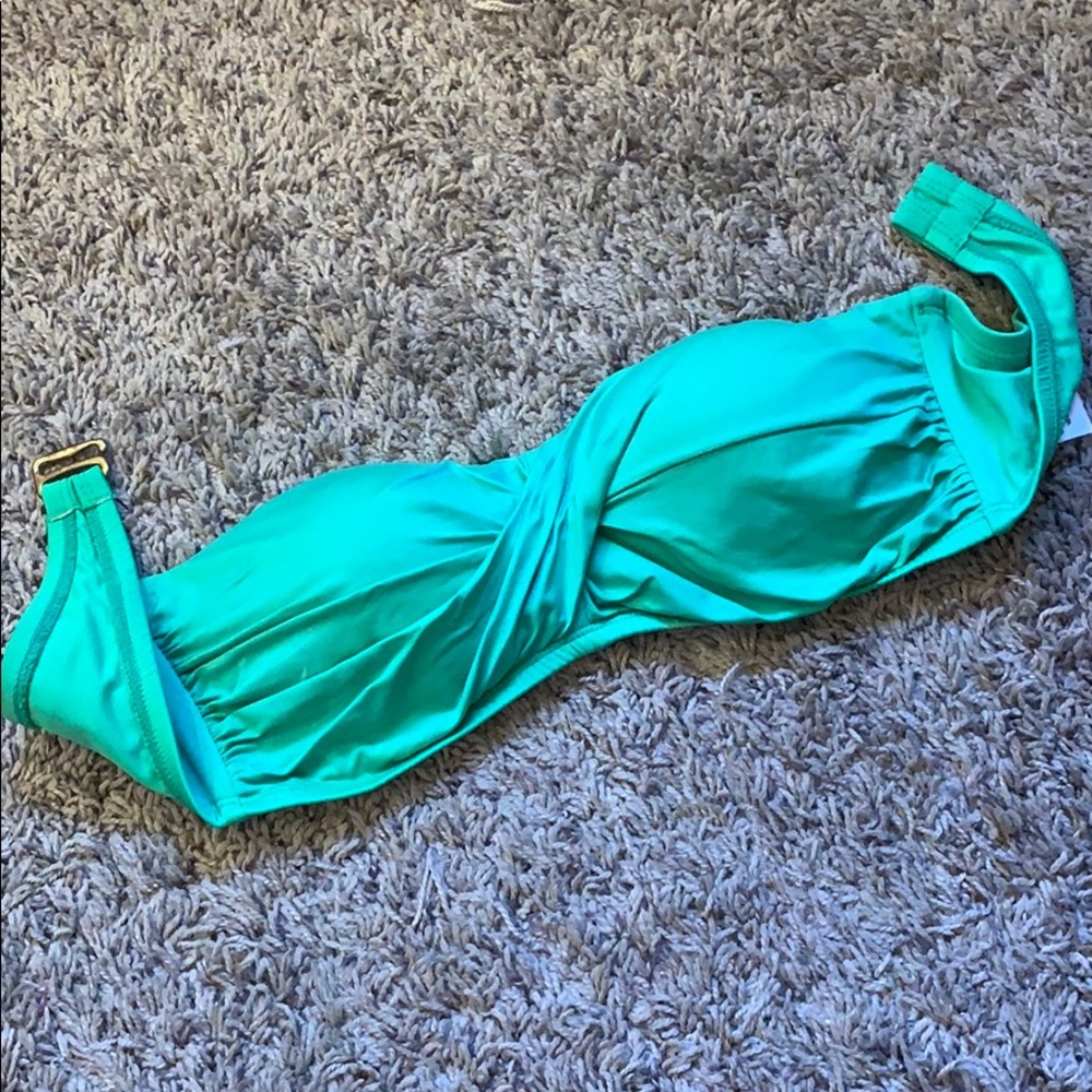 Strapless green bikini top